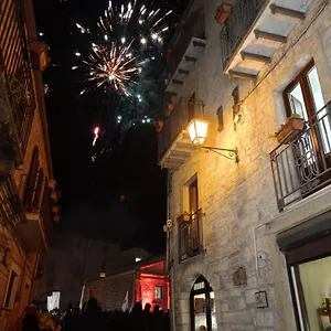https://bb-del-corso-gangi.sicilyhotelsitaly.net